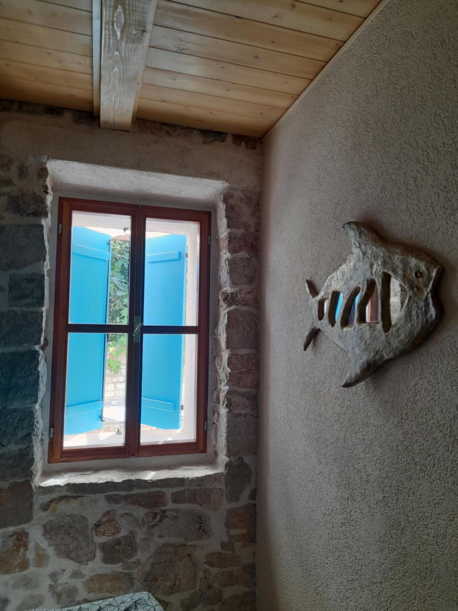 Villa Kamena Kuca Mamma Mia Sukošan Habitación foto